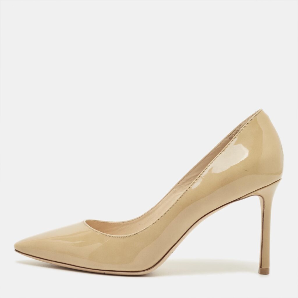 Jimmy Choo Love Size 38 Beige Patent Leather Pumps Jimmy Choo Love Size 38 Beige Patent Leather Pumps