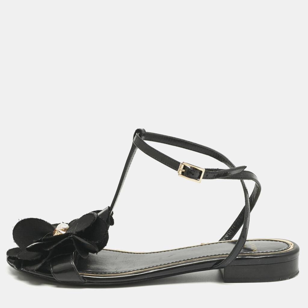 Lanvin Black Patent Leather and Satin Flower Flat Sandals Size 38 Lanvin Black Patent Leather and Satin Flower Flat Sandals Size 38