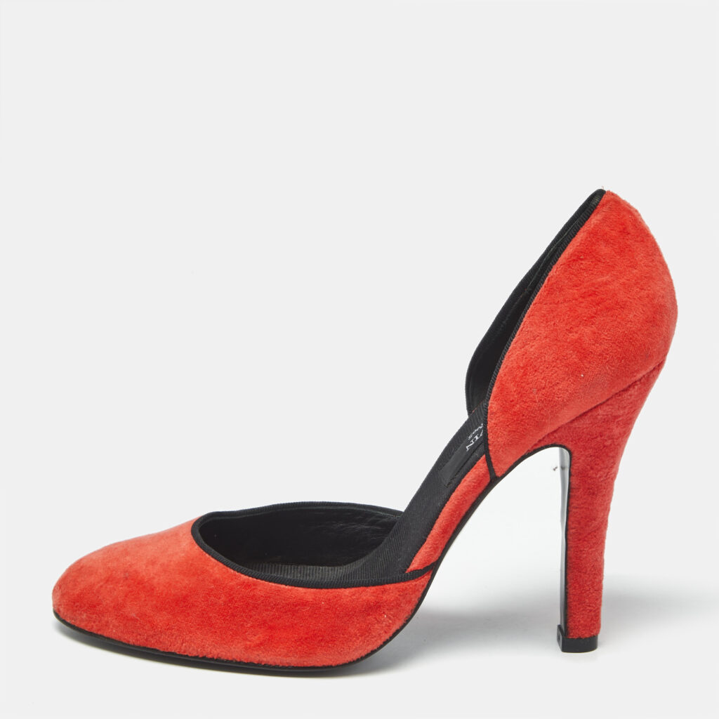 Lanvin Red Velvet Round Toe D'orsay Pumps Size 40 Lanvin Red Velvet Round Toe D'orsay Pumps Size 40