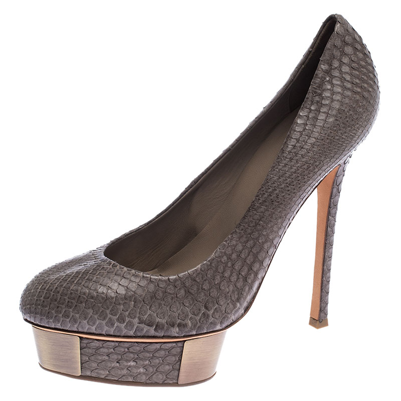 Le Silla Grey Python Metal Platform Pumps Size 39 Le Silla Grey Python Metal Platform Pumps Size 39
