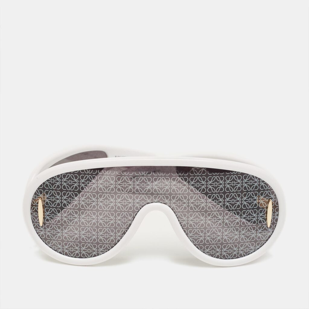 Loewe Black/Black LW40108I Logo Shield Sunglasses Loewe Black/Black LW40108I Logo Shield Sunglasses
