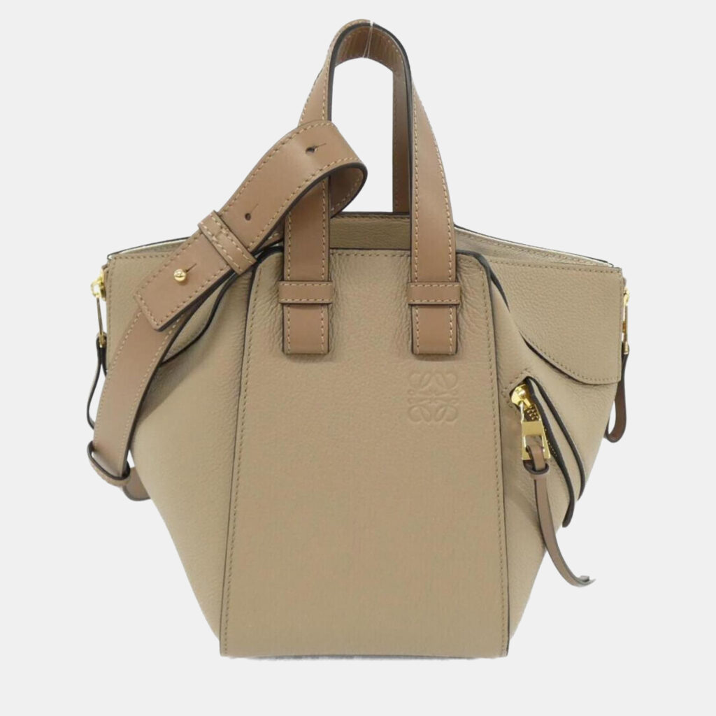 Loewe Hammock Compact Shoulder Bag Loewe Hammock Compact Shoulder Bag