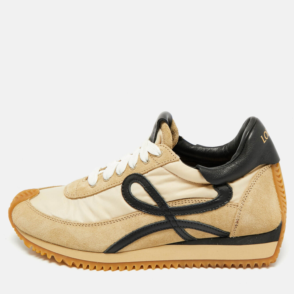 Loewe Beige Suede and Nylon Flow Runner Sneakers Size 36 Loewe Beige Suede and Nylon Flow Runner Sneakers Size 36