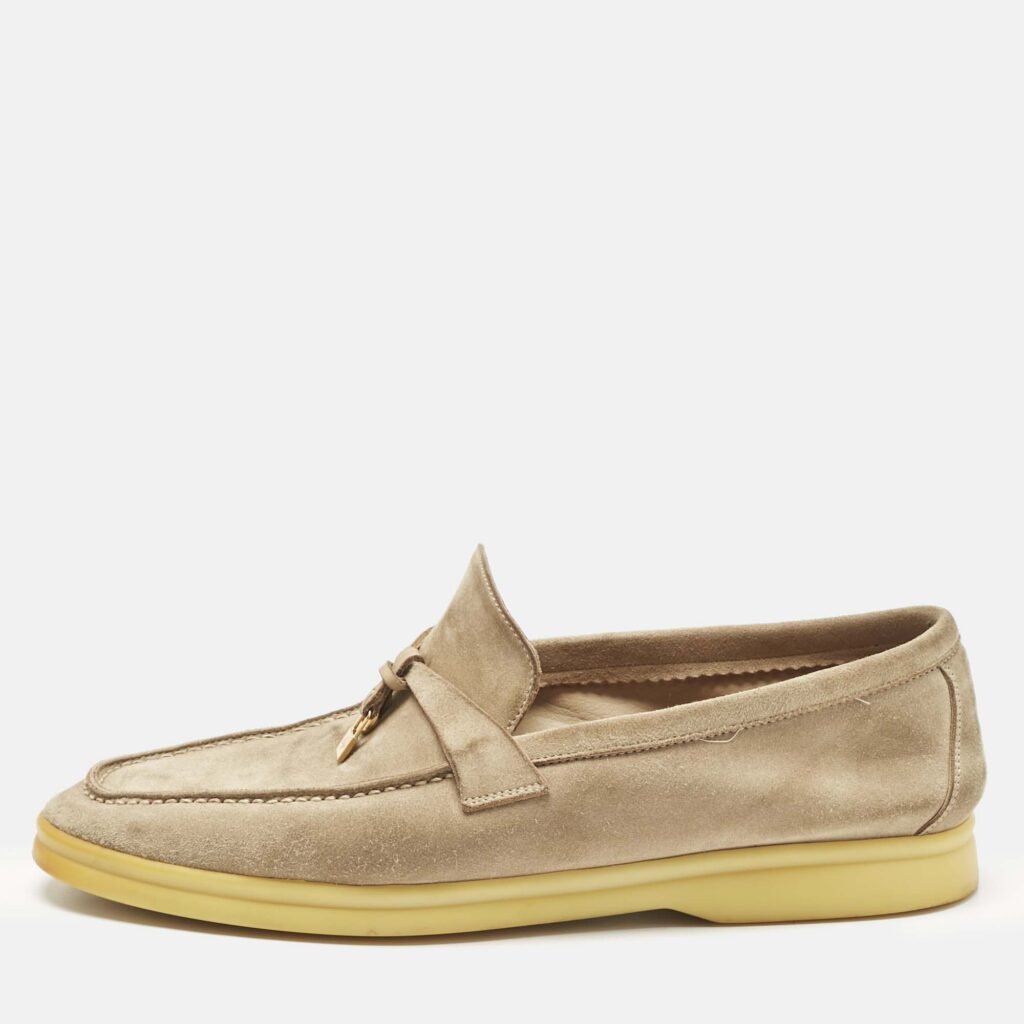 Loro Piana Beige Suede Summer Charms Walk Loafers Size 41 Loro Piana Beige Suede Summer Charms Walk Loafers Size 41