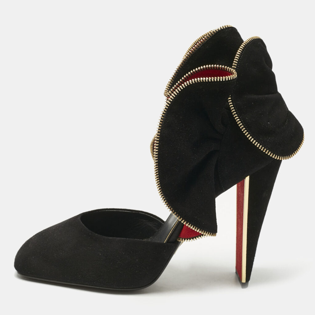 Louis Vuitton Black Suede Ruffle Detail Square Toe Pumps Size 37 Louis Vuitton Black Suede Ruffle Detail Square Toe Pumps Size 37