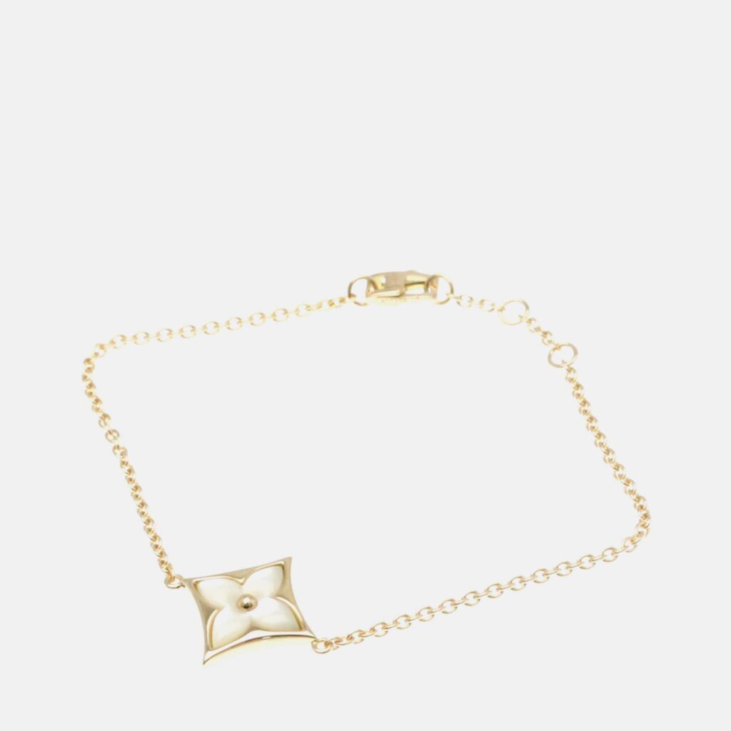Louis Vuitton Color Blossom Star 18K Rose Gold and Mother of Pearl Charm Bracelet Louis Vuitton Color Blossom Star 18K Rose Gold and Mother of Pearl Charm Bracelet