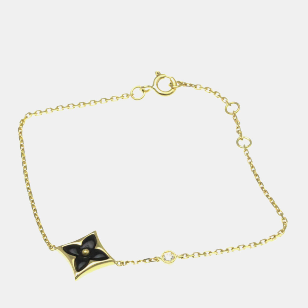 Louis Vuitton Star Blossom BB 18K Yellow Gold Onyx Charm Bracelet Louis Vuitton Star Blossom BB 18K Yellow Gold Onyx Charm Bracelet