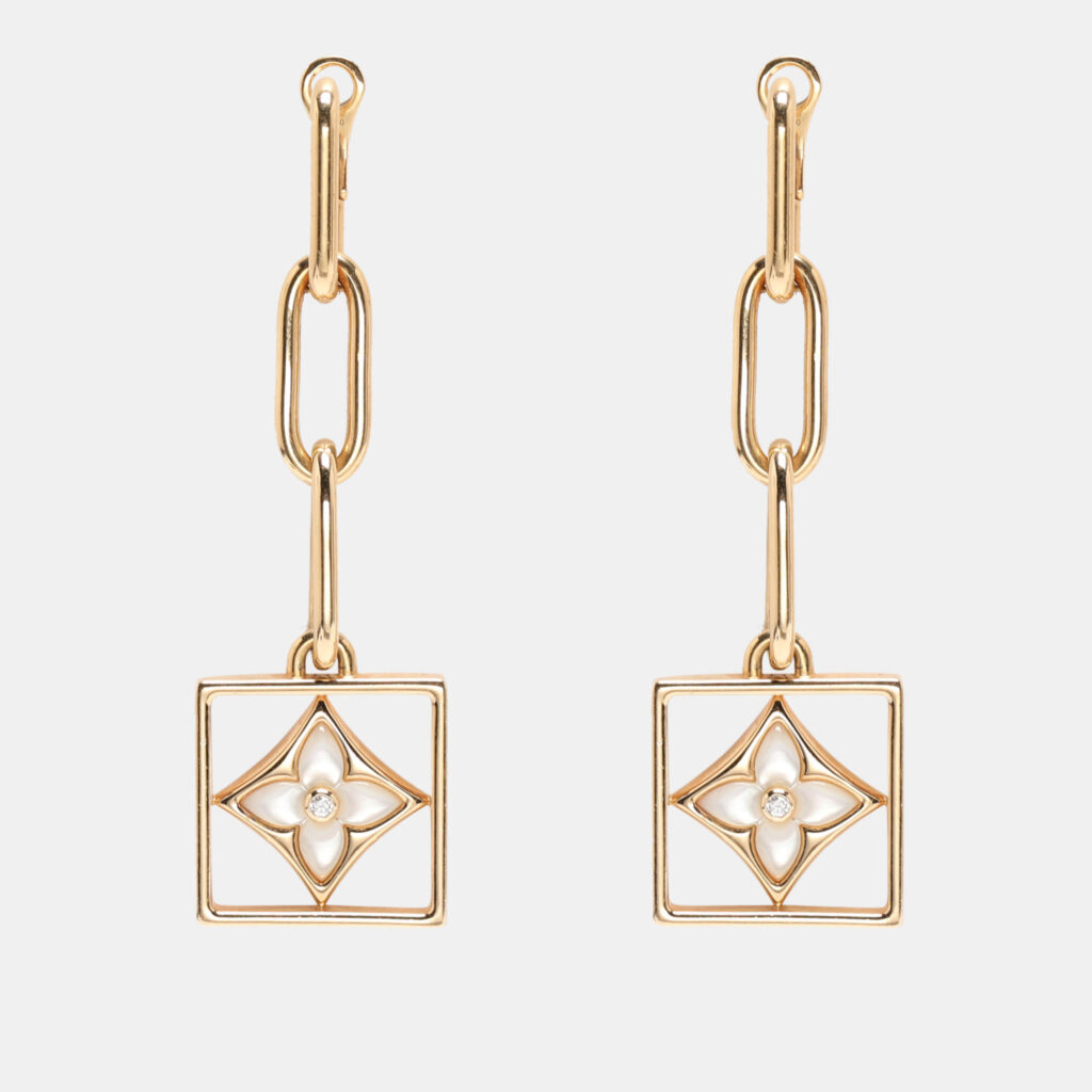 Louis Vuitton B Blossom Yellow Gold, White Mother-of-Pearl and Diamond Dangle Earrings Louis Vuitton B Blossom Yellow Gold, White Mother-of-Pearl and Diamond Dangle Earrings