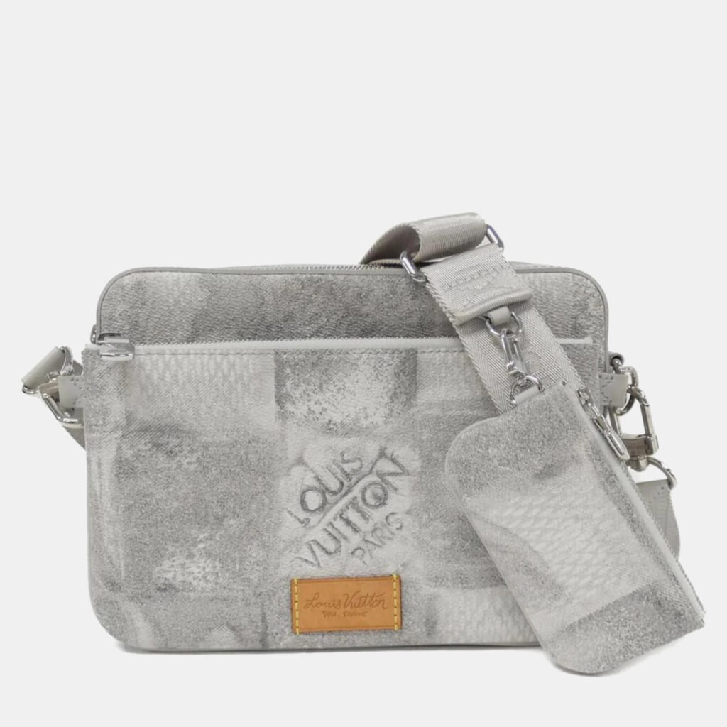 Louis Vuitton Trio Messenger Light Grey Damier Canvas Shoulder Bag Louis Vuitton Trio Messenger Light Grey Damier Canvas Shoulder Bag