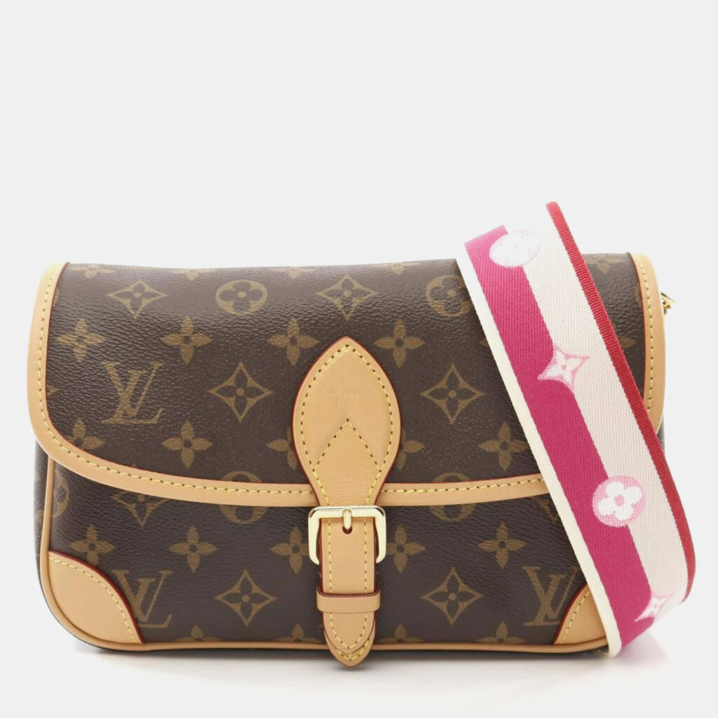 Louis Vuitton Diane NM PM Fuchsia Canvas Leather Shoulder Bag Louis Vuitton Diane NM PM Fuchsia Canvas Leather Shoulder Bag