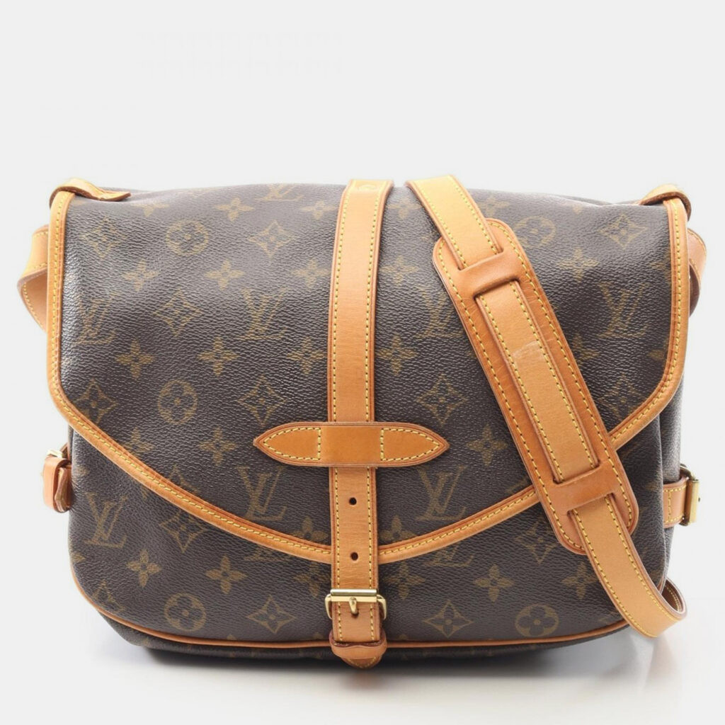 Louis Vuitton Saumur 30 Crossbody Shoulder Bag Monogram Canvas Louis Vuitton Saumur 30 Crossbody Shoulder Bag Monogram Canvas