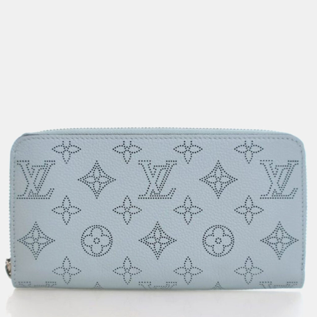 Louis Vuitton Zippy Blue Mahina Leather Wallet Louis Vuitton Zippy Blue Mahina Leather Wallet