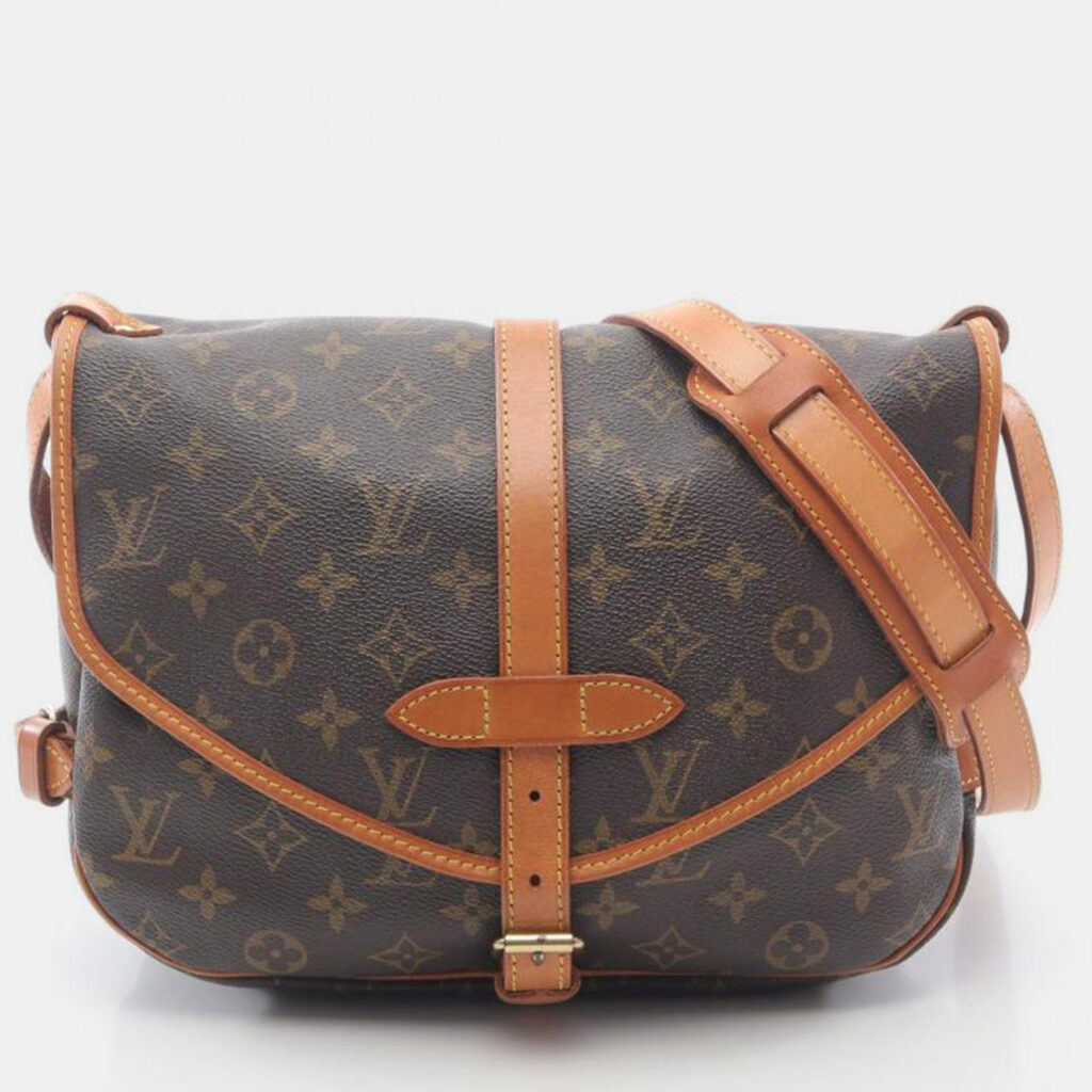 Louis Vuitton Saumur 30 Crossbody Shoulder Bag Monogram Canvas Louis Vuitton Saumur 30 Crossbody Shoulder Bag Monogram Canvas