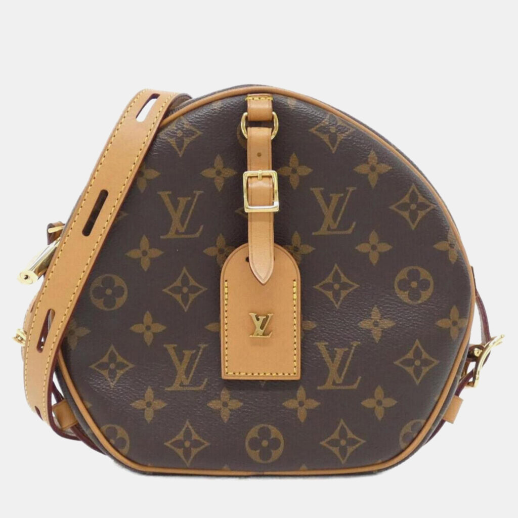 Louis Vuitton Boite Chapeau Souple MM Monogram Canvas Shoulder Bag Louis Vuitton Boite Chapeau Souple MM Monogram Canvas Shoulder Bag