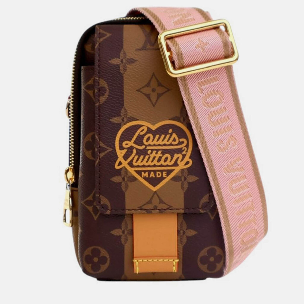 Louis Vuitton Brown Nigo Monogram Reverse Double Phone Pouch Louis Vuitton Brown Nigo Monogram Reverse Double Phone Pouch