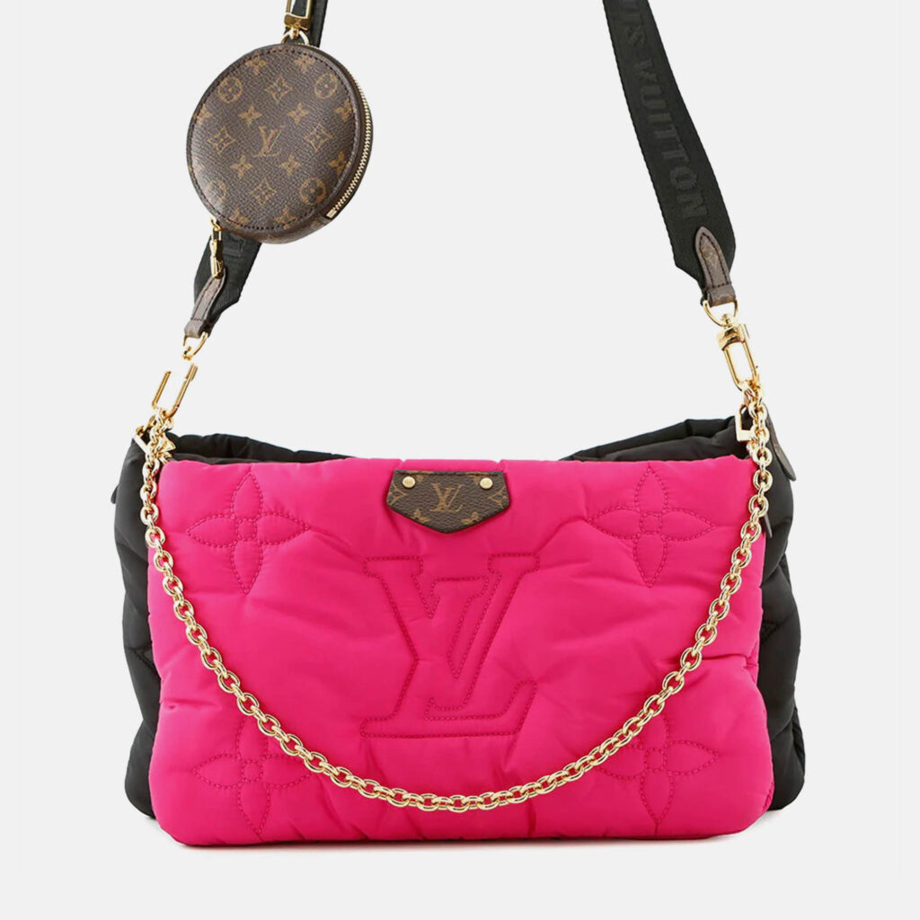 Louis Vuitton Maxi Multi-Pochette Accessoires Noir/Fuchsia Recycled Nylon Monogram Louis Vuitton Maxi Multi-Pochette Accessoires Noir/Fuchsia Recycled Nylon Monogram
