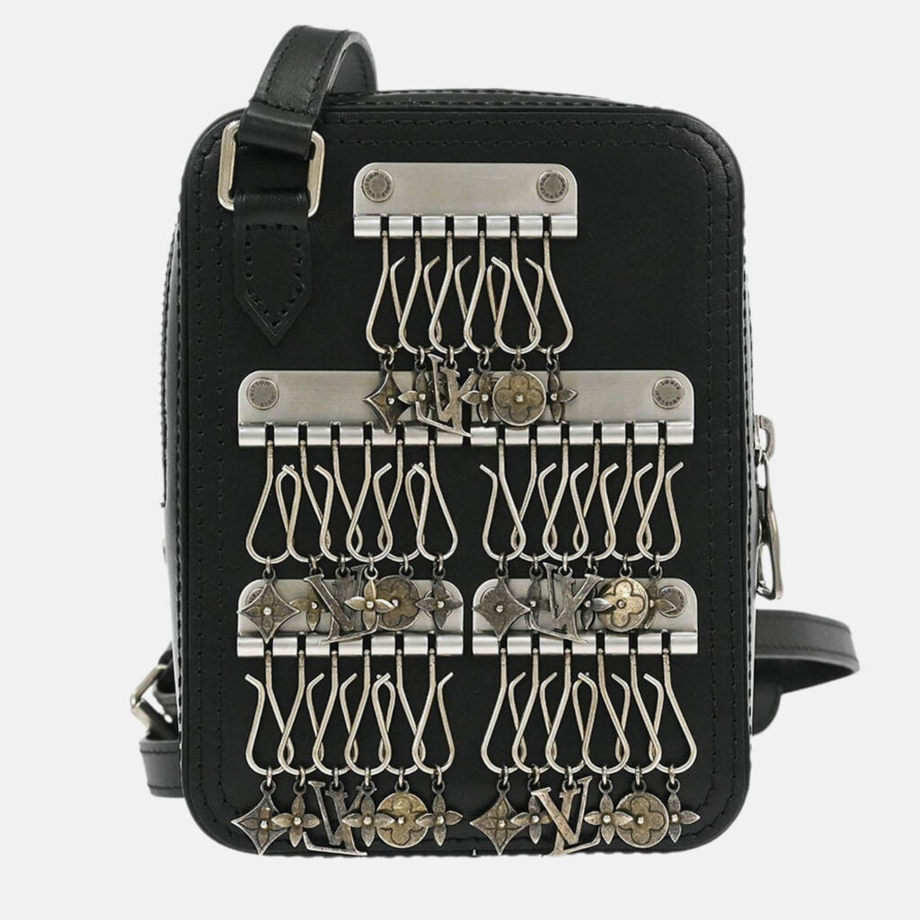 Louis Vuitton Black Danube Messenger Shoulder Bag Louis Vuitton Black Danube Messenger Shoulder Bag