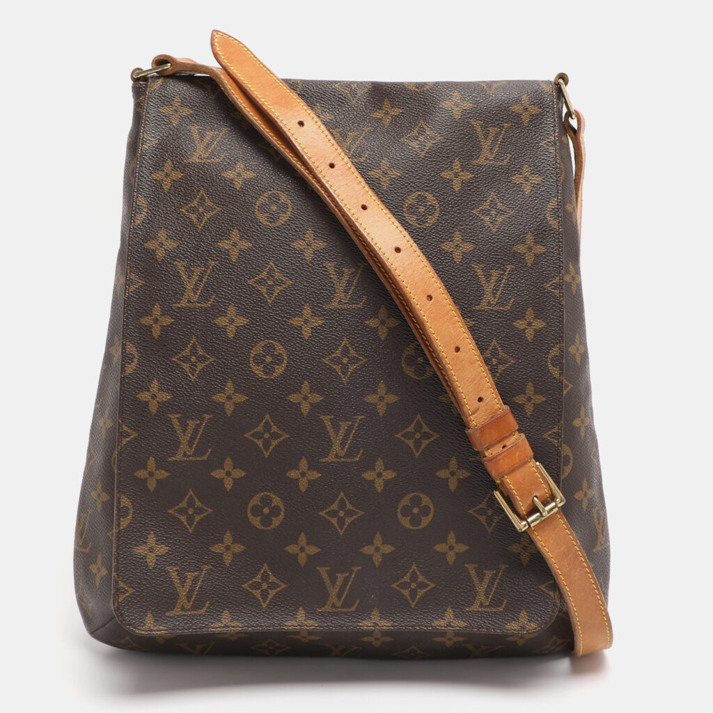 luxury-women-louis-vuitton-used-handbags-p1223400-027-1.jpg Louis Vuitton Monogram Canvas Musette Salsa GM Bag