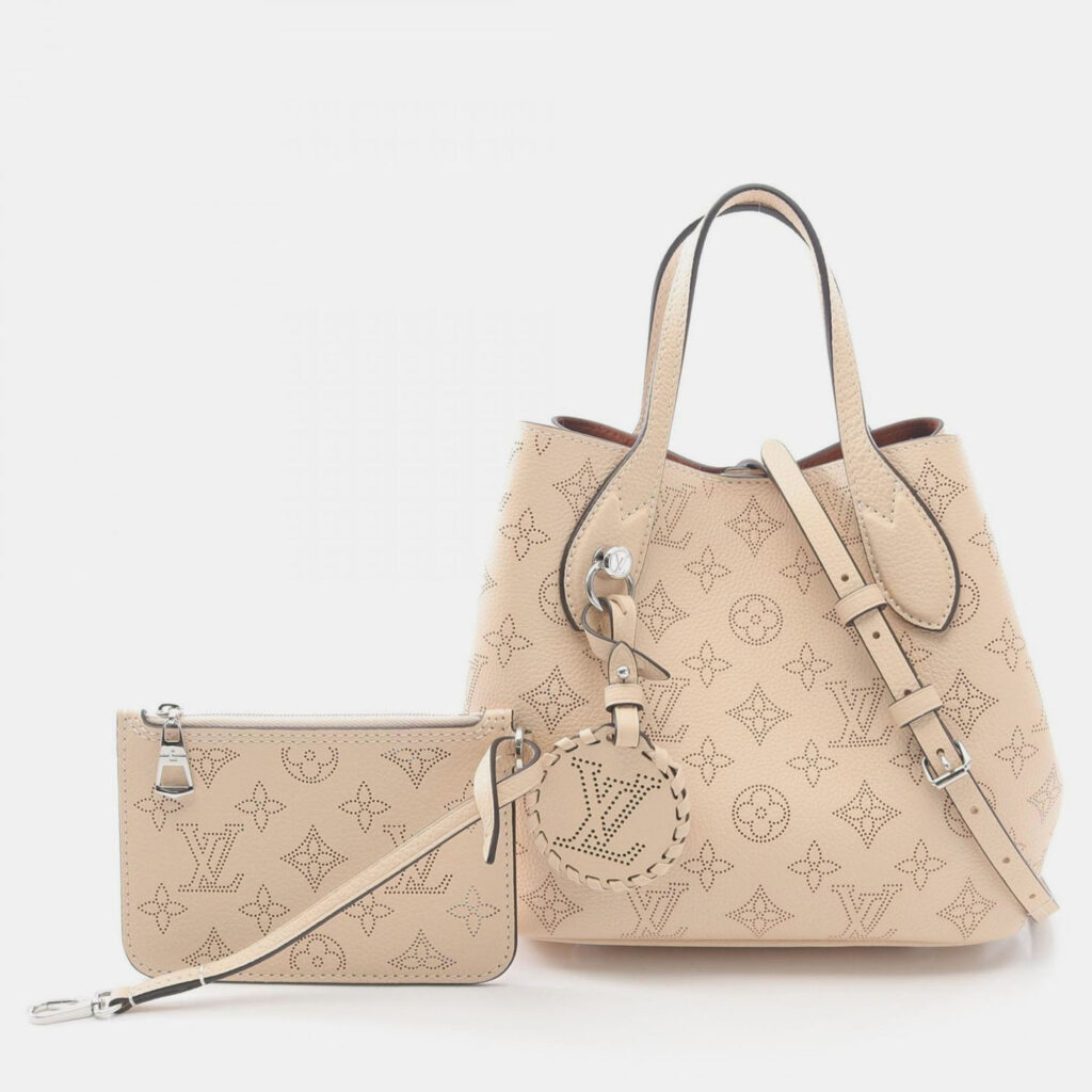 Louis Vuitton Blossom PM Beige Mahina Leather Shoulder Bag Louis Vuitton Blossom PM Beige Mahina Leather Shoulder Bag