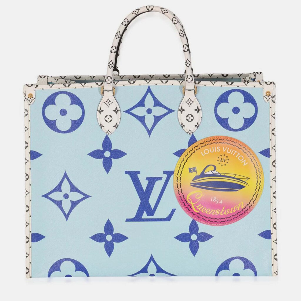 Louis Vuitton Blue Monogram Giant Canvas Queenstown Onthego GM Louis Vuitton Blue Monogram Giant Canvas Queenstown Onthego GM