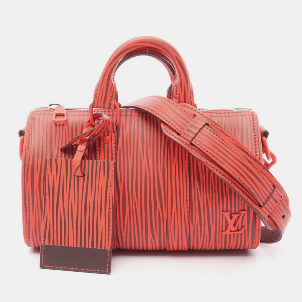 Louis Vuitton Keepall Bandouliere X Park Seo-Bo 25 XL Red Epi Leather Duffel Bag Louis Vuitton Keepall Bandouliere X Park Seo-Bo 25 XL Red Epi Leather Duffel Bag