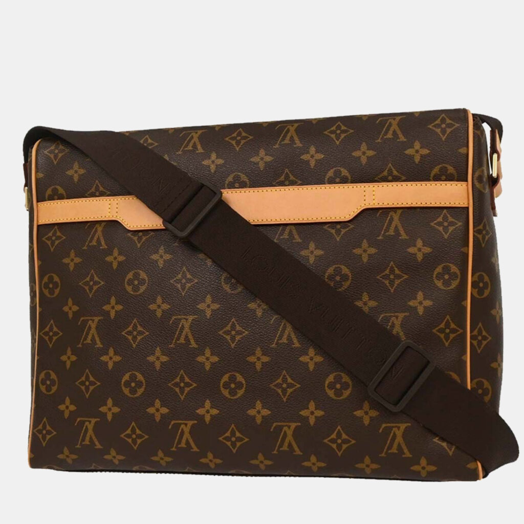 Louis Vuitton Abbesses Monogram Brown Monogram Canvas Messenger Bag Louis Vuitton Abbesses Monogram Brown Monogram Canvas Messenger Bag