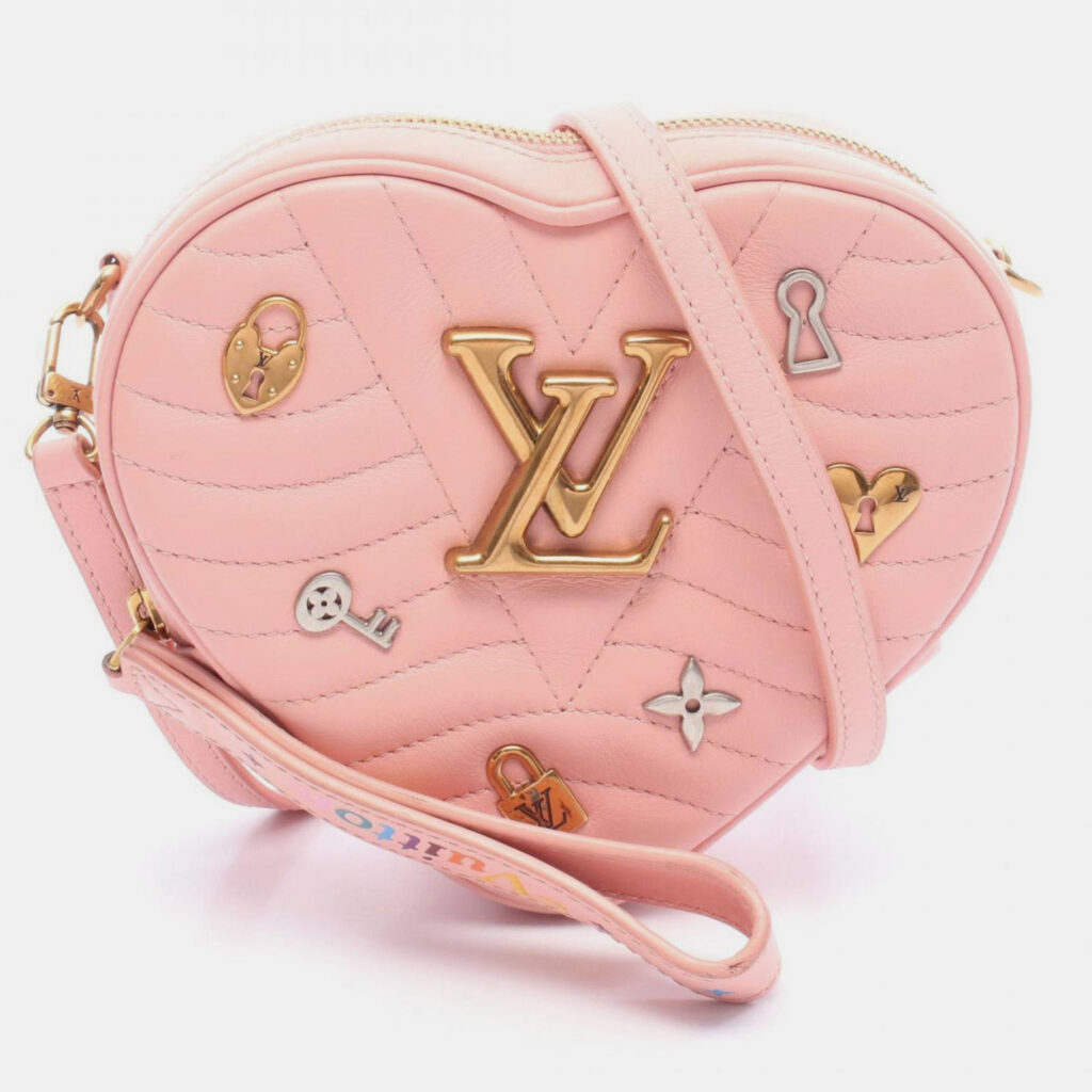 Louis Vuitton New Wave Heart Bag Love Lock Shoulder Leather Pink Louis Vuitton New Wave Heart Bag Love Lock Shoulder Leather Pink