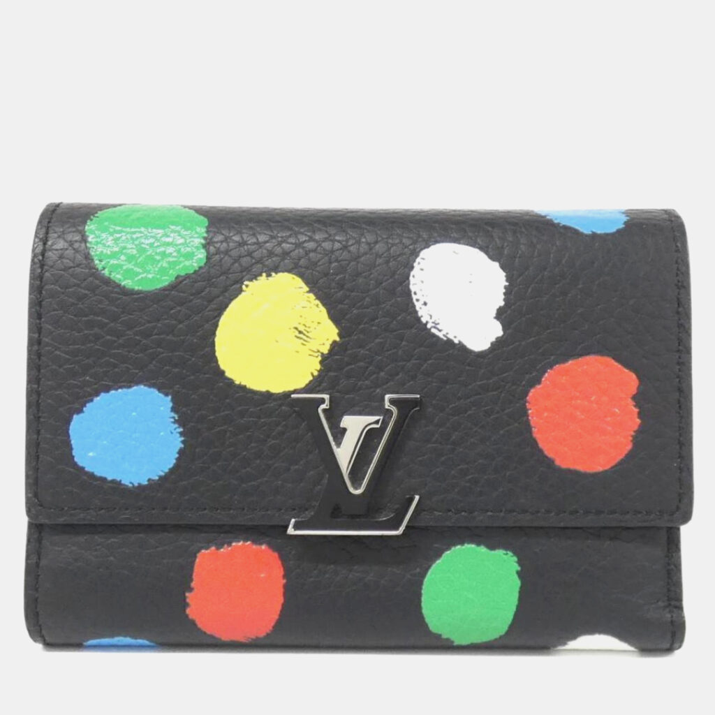 Louis Vuitton Taurillon (Lv X Yk) Portefeuille Capucines Compact Wallet Louis Vuitton Taurillon (Lv X Yk) Portefeuille Capucines Compact Wallet