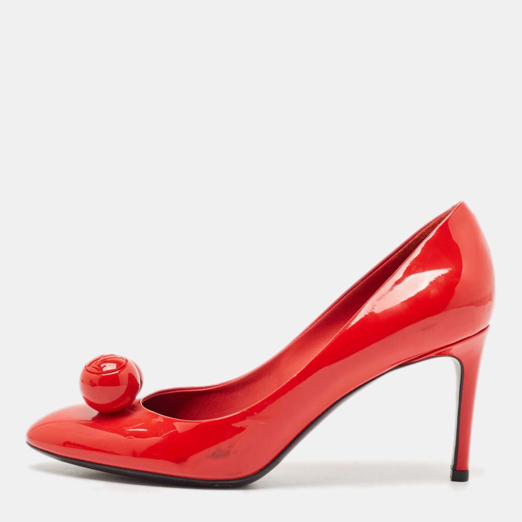 Louis Vuitton Red Patent Leather Betty Pumps Size 36.5 Louis Vuitton Red Patent Leather Betty Pumps Size 36.5