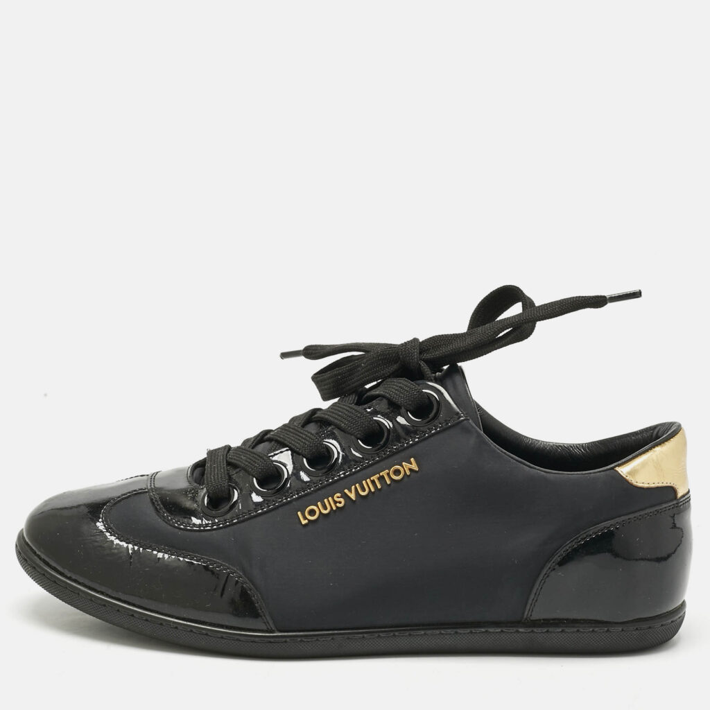 Louis Vuitton Black Nylon and Patent Leather Low Top Sneakers Size 37 Louis Vuitton Black Nylon and Patent Leather Low Top Sneakers Size 37