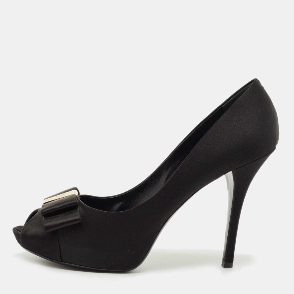 Louis Vuitton Black Satin Bow Peep Toe Pumps Size 40.5 Louis Vuitton Black Satin Bow Peep Toe Pumps Size 40.5