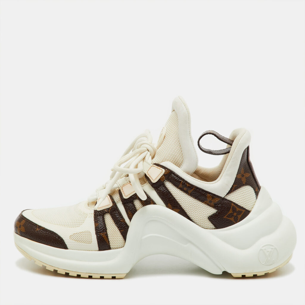 Louis Vuitton White Mesh, Leather and Coated Canvas Archlight Sneakers Size 37 Louis Vuitton White Mesh, Leather and Coated Canvas Archlight Sneakers Size 37