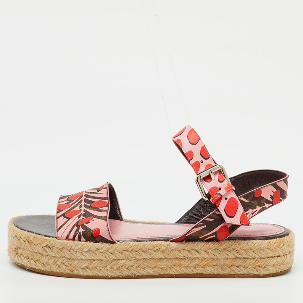 Louis Vuitton Pink Monogram Canvas Jungle Dots Hibiscus Espadrille Ankle Strap Sandals Size 38 Louis Vuitton Pink Monogram Canvas Jungle Dots Hibiscus Espadrille Ankle Strap Sandals Size 38