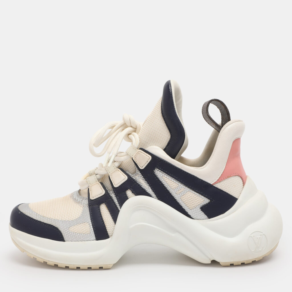 Louis Vuitton White/Navy Blue Mesh and Monogram Canvas Archlight Sneakers Size 38 Louis Vuitton White/Navy Blue Mesh and Monogram Canvas Archlight Sneakers Size 38