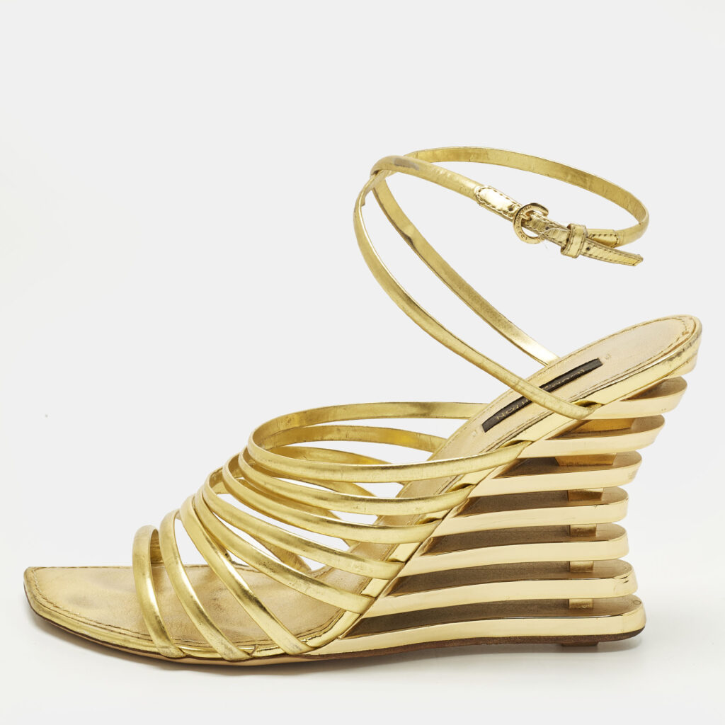 Louis Vuitton Size 40 Gold Leather Wedge Sandals