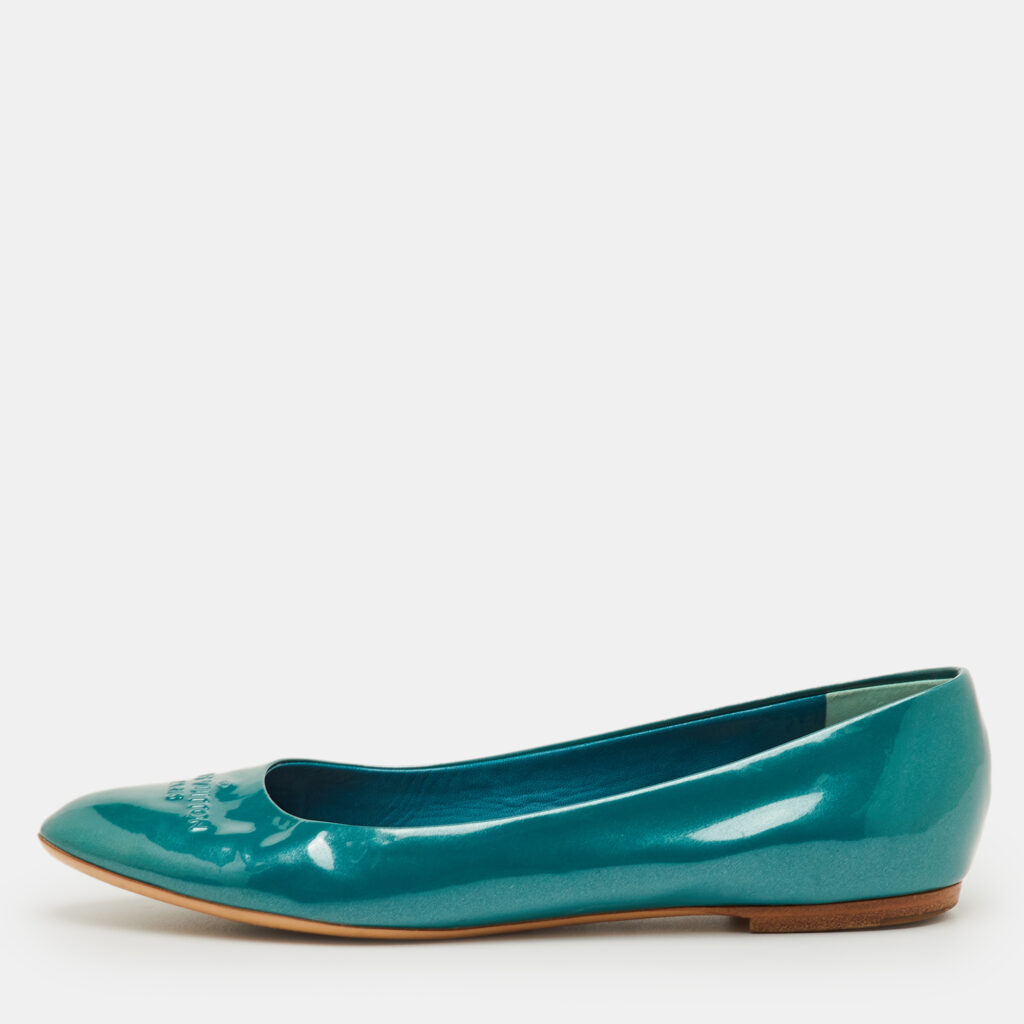 Louis Vuitton Size 39 Blue Patent Leather Ballet Flats Louis Vuitton Size 39 Blue Patent Leather Ballet Flats