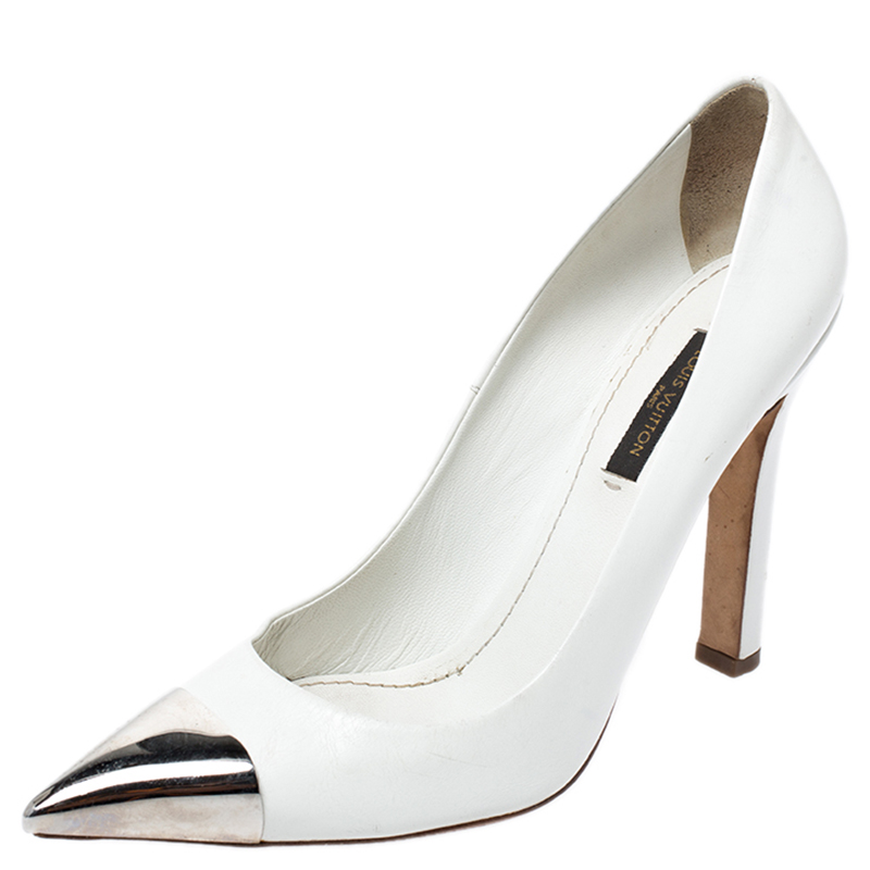 Louis Vuitton White Leather Urban Twist Pointed Toe Pumps Size 37.5 Louis Vuitton White Leather Urban Twist Pointed Toe Pumps Size 37.5
