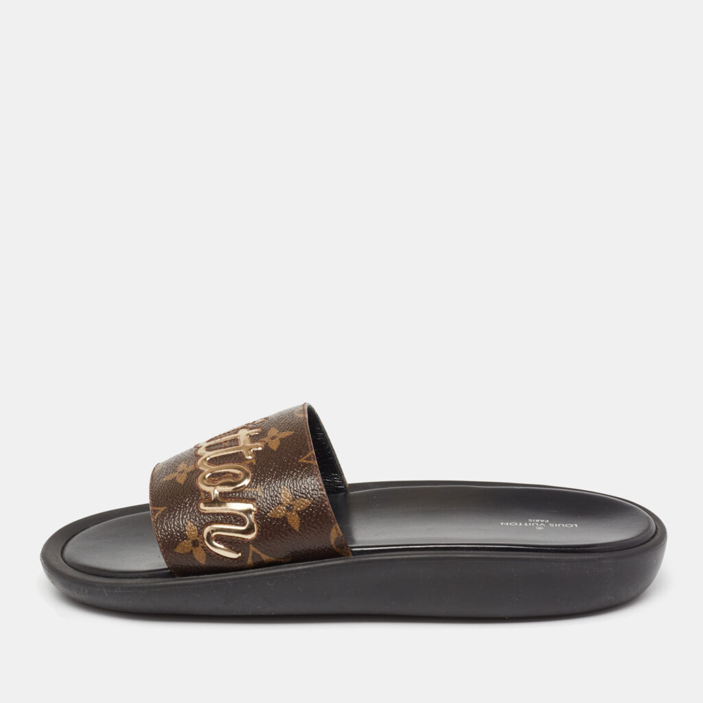 Louis Vuitton Brown Monogram Canvas Sunbath Slide Sandals Size 40 Louis Vuitton Brown Monogram Canvas Sunbath Slide Sandals Size 40