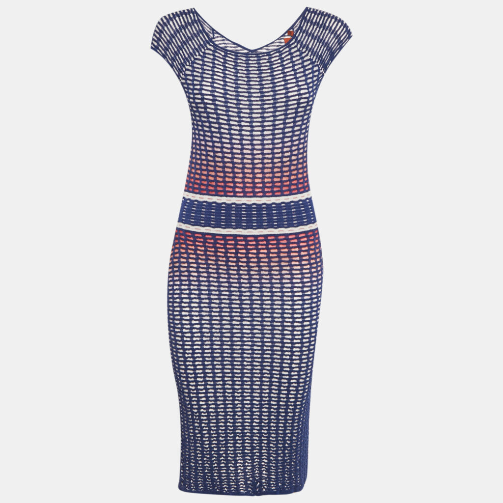 luxury-women-m-missoni-used-clothes-p1238188-002.jpg M Missoni Blue Ombre Textured Knit Midi Dress S