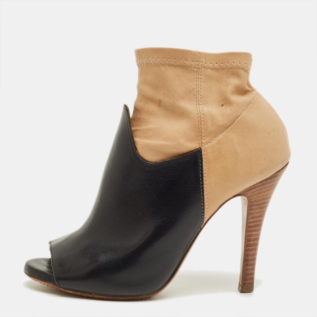 Maison Martin Margiela Black/Beige Leather 5AC Peep Toe Booties Size 36 Maison Martin Margiela Black/Beige Leather 5AC Peep Toe Booties Size 36