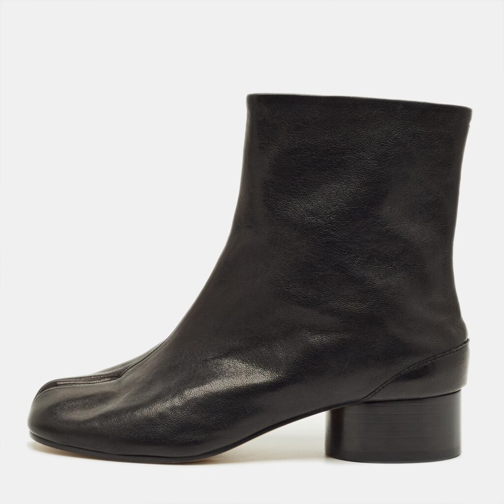 Maison Martin Margiela Black Leather Tabi Ankle Length Boots Size 37
