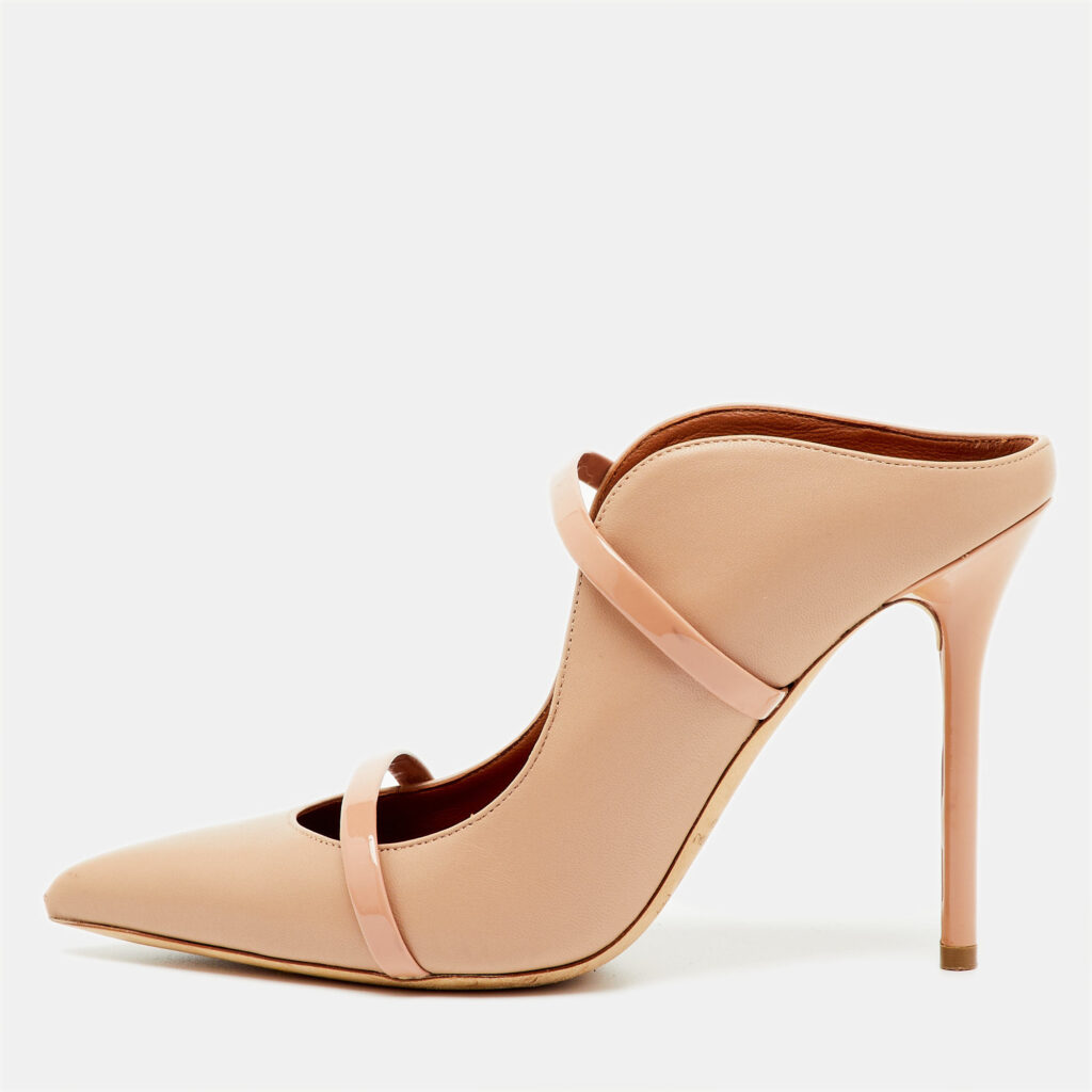 Malone Souliers Beige Leather and Patent Leather Pointed Toe Maureen Mules Size 38 Malone Souliers Beige Leather and Patent Leather Pointed Toe Maureen Mules Size 38