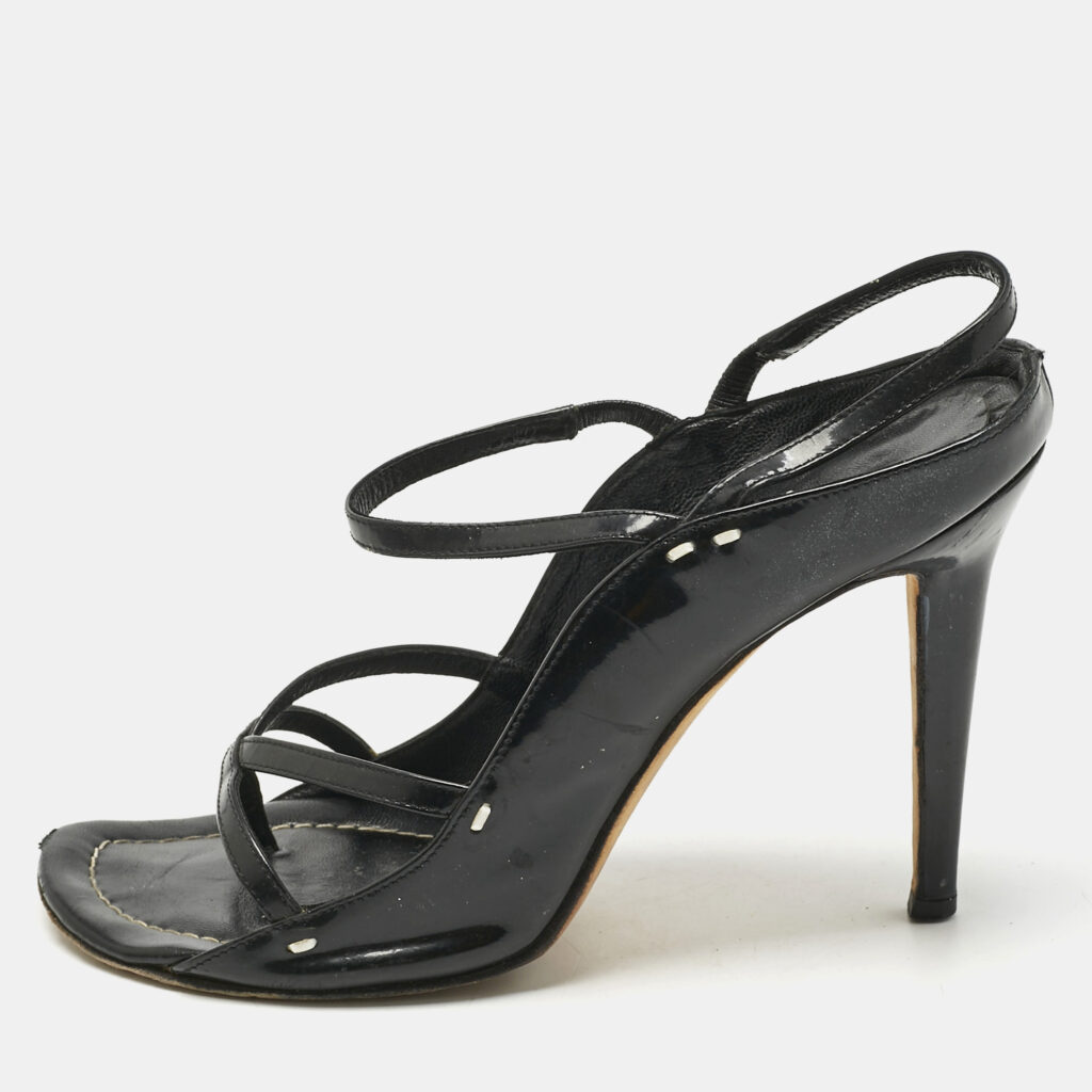 Manolo Blahnik Black Mesh and Leather Slingback Sandals Size 37.5 Manolo Blahnik Black Mesh and Leather Slingback Sandals Size 37.5