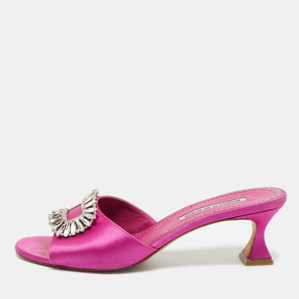Manolo Blahnik Purple Satin Laalita Slide Sandals Size 38 Manolo Blahnik Purple Satin Laalita Slide Sandals Size 38