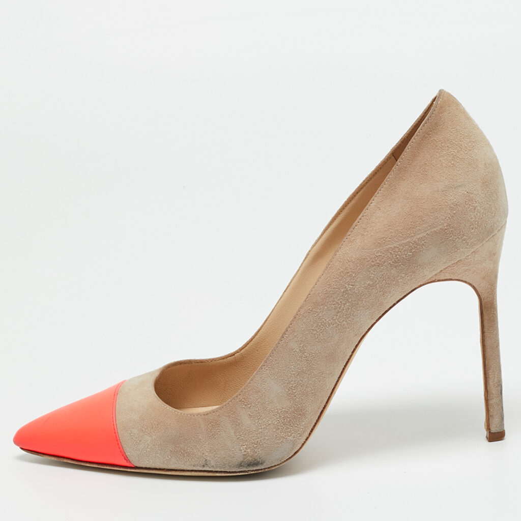 Manolo Blahnik Beige/Neon Pink Leather and Suede Bipunta Pumps Size 38 Manolo Blahnik Beige/Neon Pink Leather and Suede Bipunta Pumps Size 38