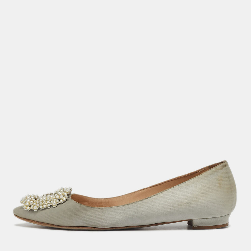 Manolo Blahnik Hangisi Size 35 Grey Satin Ballet Flats