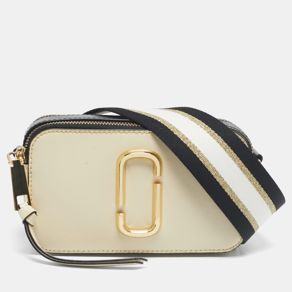 Marc Jacobs Black/Cream Patent Leather Snapshot Camera Crossbody Bag Marc Jacobs Black/Cream Patent Leather Snapshot Camera Crossbody Bag