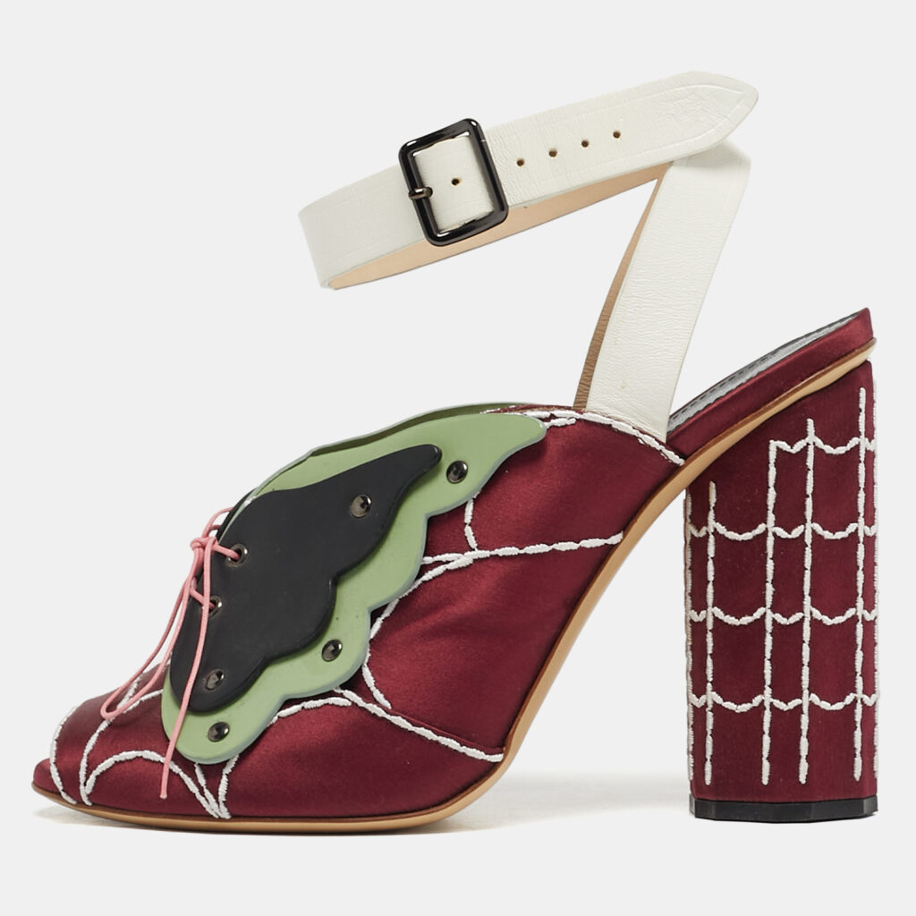 Marco de vincenzo Size 39 Multicolor Satin Butterfly Peep Toe Slingback Sandals Marco de vincenzo Size 39 Multicolor Satin Butterfly Peep Toe Slingback Sandals