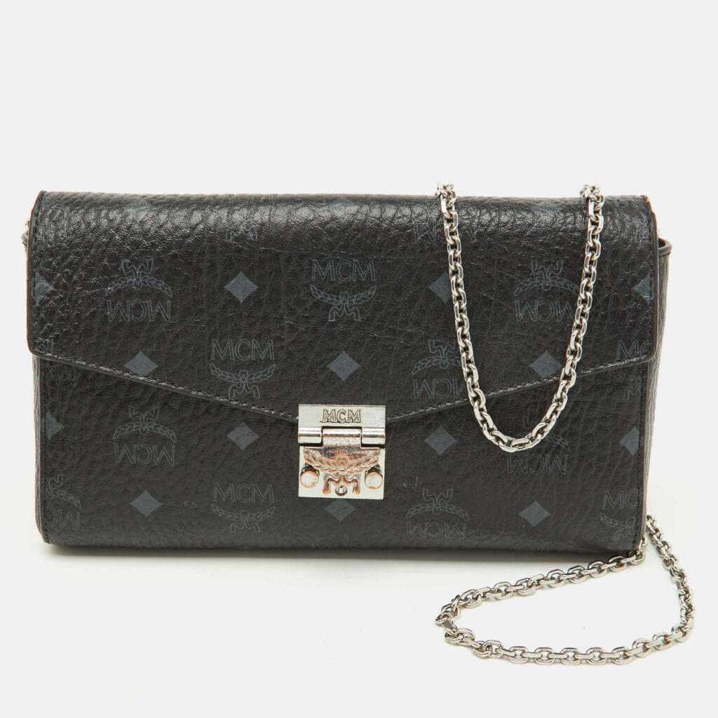 MCM Black Visetos Coated Canvas Patricia Flap Shoulder Bag MCM Black Visetos Coated Canvas Patricia Flap Shoulder Bag