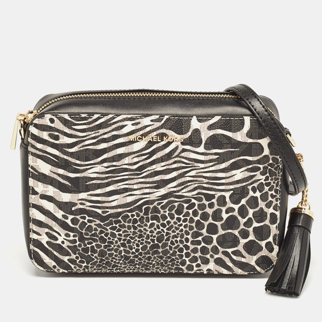 Michael Kors Black/White Printed Faux Leather Ginny Camera Crossbody Bag Michael Kors Black/White Printed Faux Leather Ginny Camera Crossbody Bag